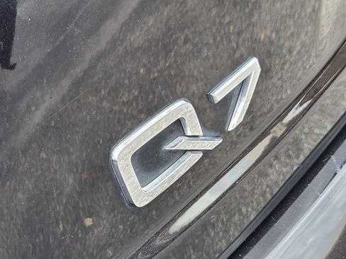 Used 2017 Audi Q7 2.0T Premium Plus w/ Premium Plus Package AWD/4WD image 12