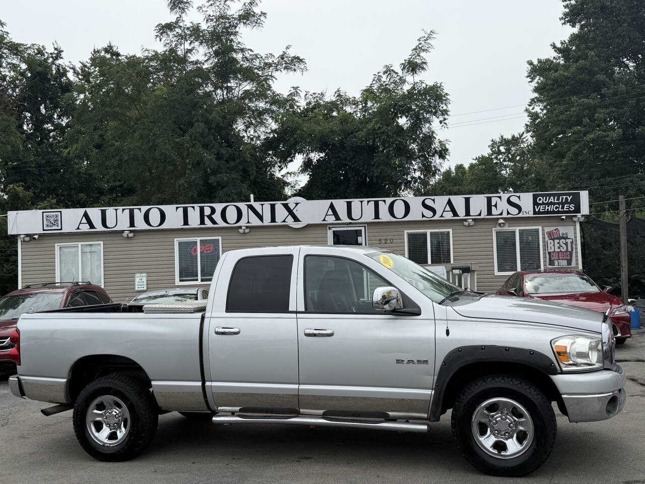 Used 2008 Dodge Ram 1500 Truck SLT w/ Popular Equipment Group AWD/4WD image 1