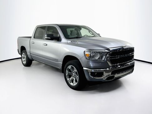 Used 2022 RAM 1500 Big Horn AWD/4WD image 3