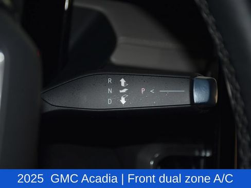 Used 2025 GMC Acadia Elevation w/ Elevation Premium Package FWD image 13