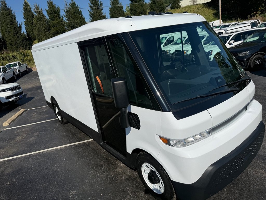 Used 2024 Chevrolet Brightdrop 600 w/ Commercial Equipment Package AWD/4WD image 17