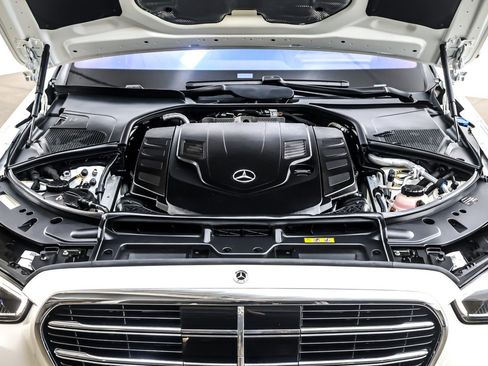 Certified 2022 Mercedes-Benz S 580 4MATIC Sedan image 13