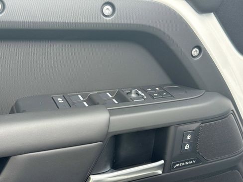Certified 2025 Land Rover Defender 110 S image 18