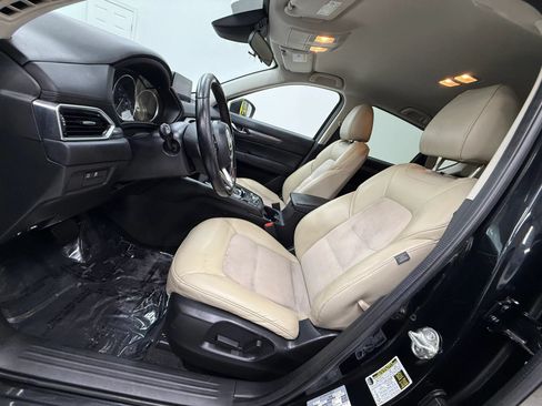 Used 2018 MAZDA CX-5 Touring FWD image 17
