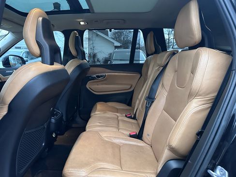 Used 2016 Volvo XC90 T6 Inscription image 13