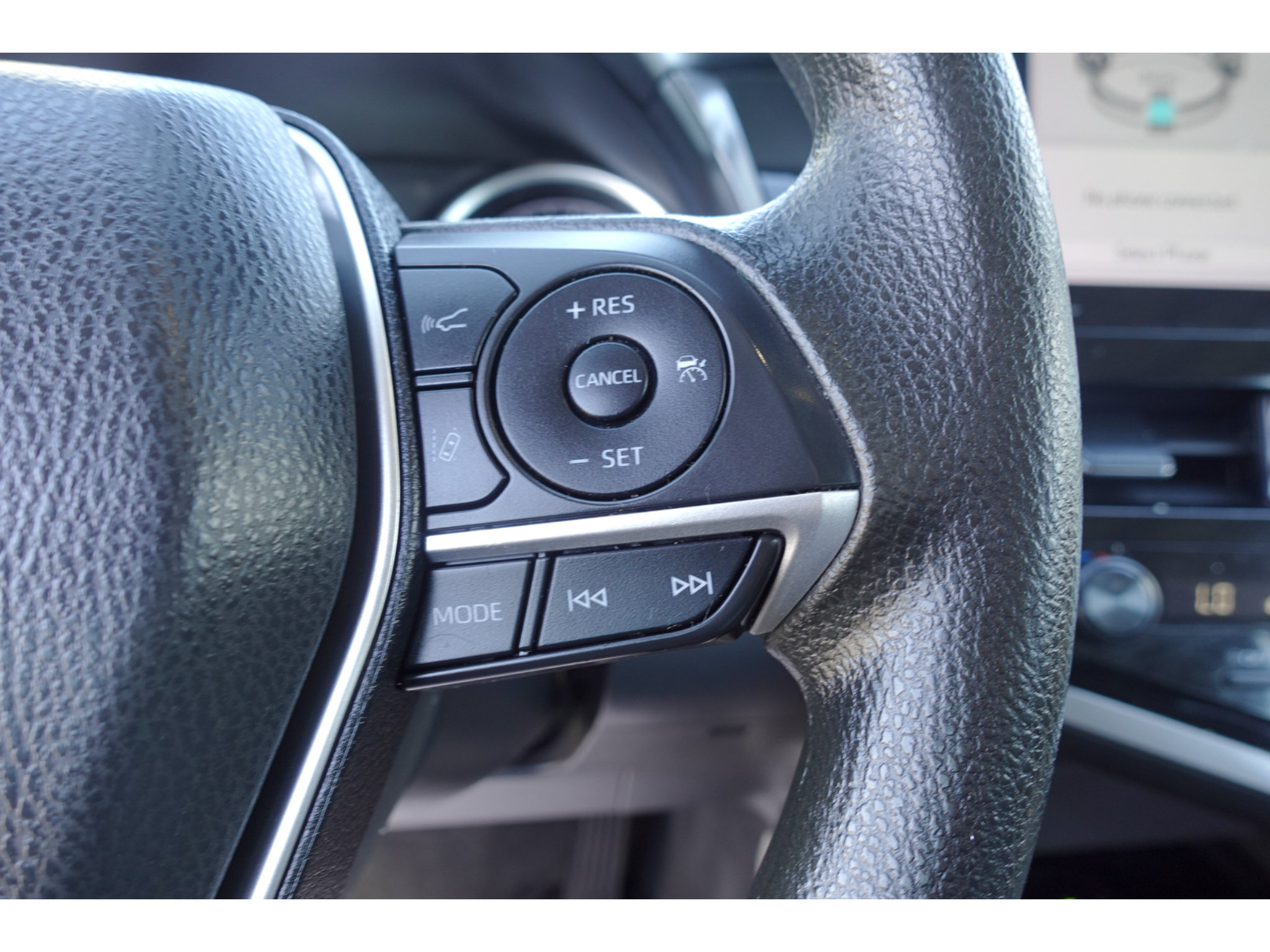 Certified 2021 Toyota Camry LE w/ Audio Upgrade Package FWD image 17