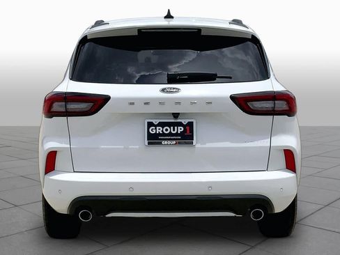 Used 2023 Ford Escape ST-Line w/ Tech Pack #1 FWD image 5