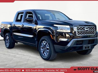 Used 2024 Nissan Frontier SL w/ Technology Package