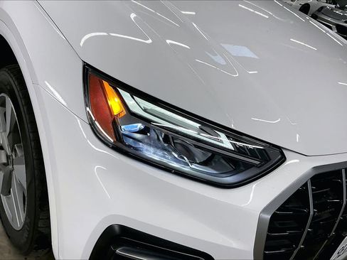 Used 2023 Audi Q5 2.0T Premium w/ Convenience Package image 30