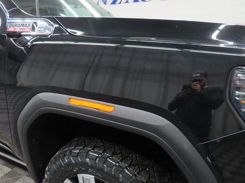 Used 2024 GMC Sierra 3500 Denali w/ Denali Reserve Package image 36