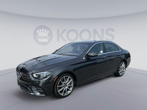 Used 2021 Mercedes-Benz E 350 4MATIC Sedan image 1