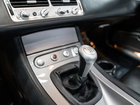 Used 2001 BMW Z8 image 16