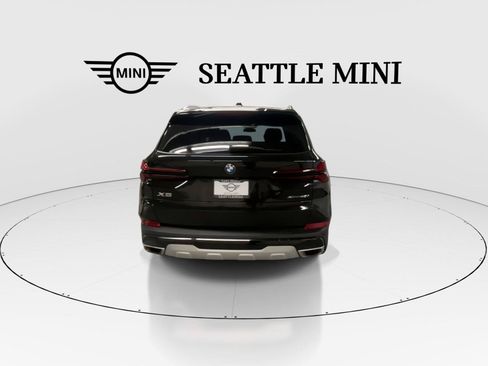 Used 2025 BMW X5 xDrive40i w/ Climate Comfort Package AWD/4WD image 10