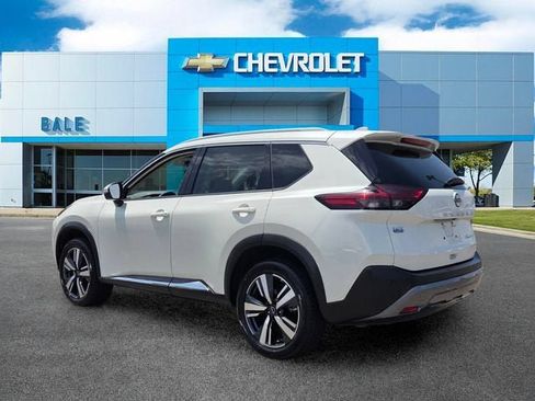 Used 2023 Nissan Rogue SL AWD/4WD image 5