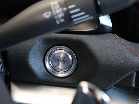 New 2026 Chevrolet Corvette Stingray image 32