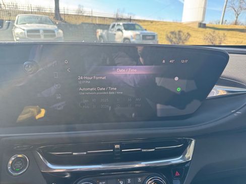 Used 2025 Buick Envista Sport Touring w/ Convenience I Package image 9