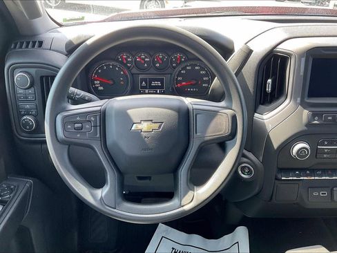 Used 2024 Chevrolet Silverado 1500 Custom AWD/4WD image 5