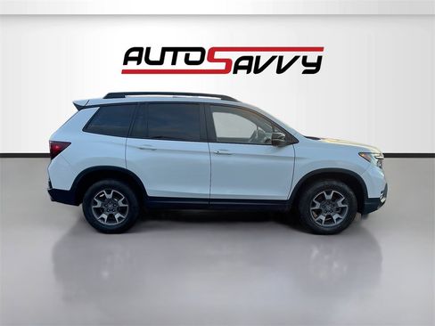 Used 2023 Honda Passport TrailSport image 8