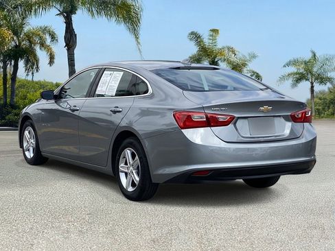 Used 2024 Chevrolet Malibu LT FWD image 3