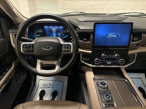 Certified 2024 Ford Expedition Max Limited image 5
