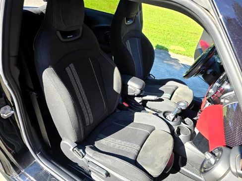 Used 2018 MINI Cooper John Cooper Works image 6