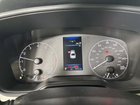 Used 2025 Toyota Corolla LE image 12