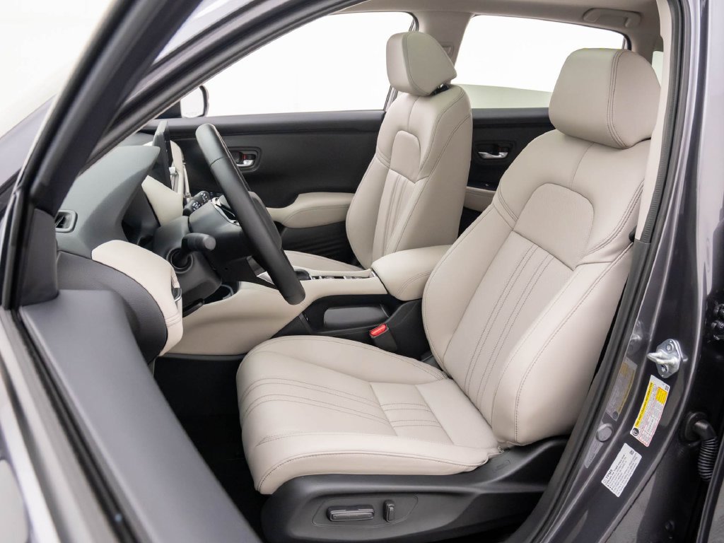 Certified 2026 Honda HR-V EX-L image 18