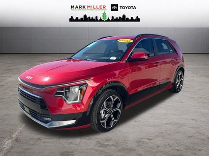 Used 2023 Kia Niro EX Touring