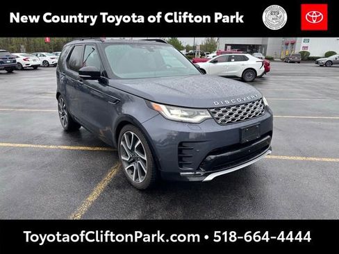 Used 2024 Land Rover Discovery Metropolitan Edition AWD/4WD image 1