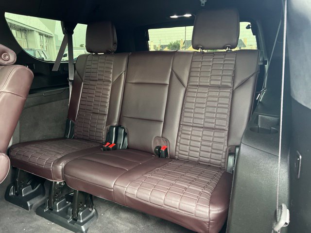 Used 2023 Cadillac Escalade ESV Sport Platinum AWD/4WD image 14