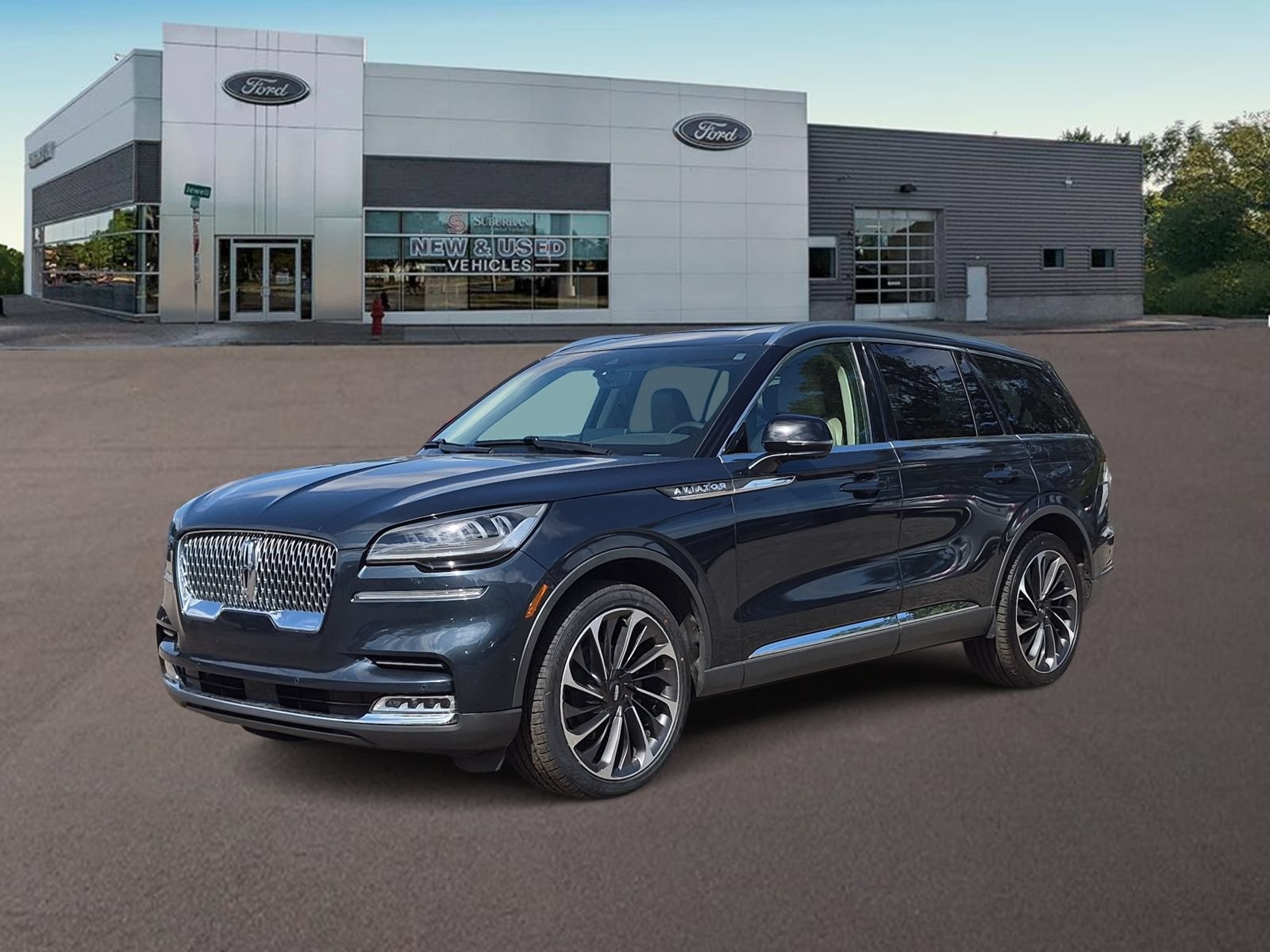 Used 2021 Lincoln Aviator Reserve w/ Equipment Group 201A AWD/4WD image 4
