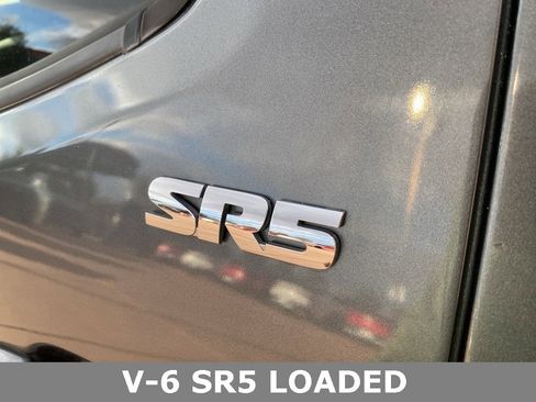 Used 2018 Toyota Tacoma SR5 image 14