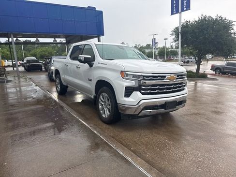 Used 2022 Chevrolet Silverado 1500 LTZ w/ LTZ Premium Texas Edition image 2