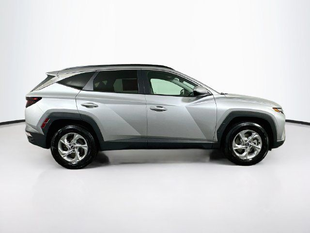 Certified 2024 Hyundai Tucson SEL AWD/4WD image 10