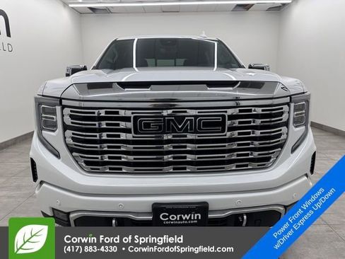 Used 2024 GMC Sierra 1500 Denali w/ Denali Reserve Package image 11