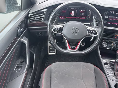 Used 2024 Volkswagen Jetta GLI 40th Anniversary Edition FWD image 17
