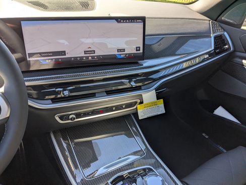 New 2026 BMW X5 M60i w/ Executive Package image 22