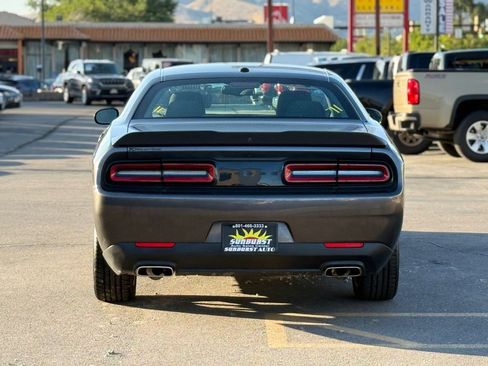 Used 2023 Dodge Challenger SXT w/ Blacktop Package image 6