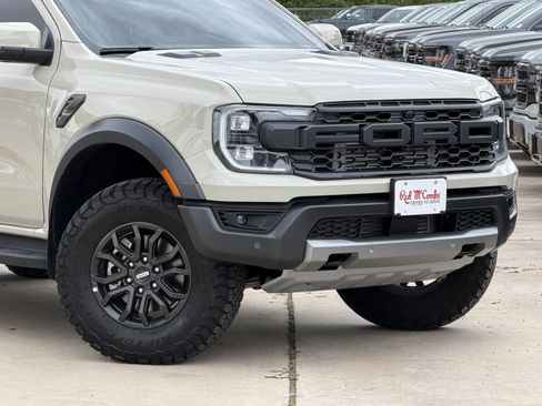 Used 2025 Ford Ranger Raptor AWD/4WD image 2