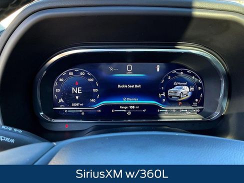 Certified 2024 Chevrolet Suburban Z71 w/ Luxury Package image 10