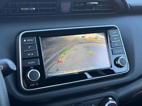 Certified 2025 Nissan Kicks Play S image 32