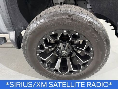 Used 2022 GMC Sierra 1500 Elevation image 14