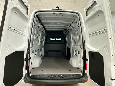 New 2025 Mercedes-Benz Sprinter 2500 image 23