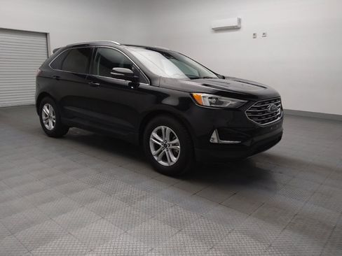 Used 2020 Ford Edge SEL image 13