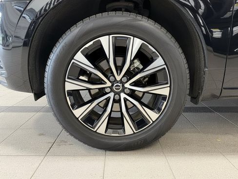Used 2023 Volvo XC60 B5 Ultimate AWD/4WD image 10