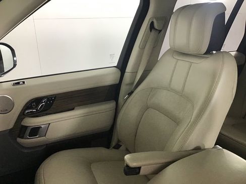 Used 2019 Land Rover Range Rover Supercharged AWD/4WD image 23