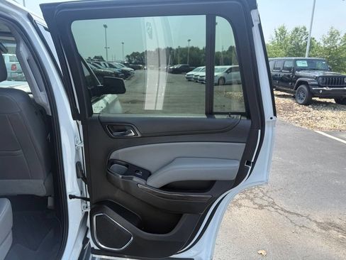 Used 2018 Chevrolet Tahoe LT w/ Luxury Package AWD/4WD image 51