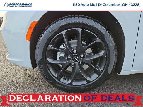 New 2026 Chrysler Pacifica Select w/ S Appearance Package image 9