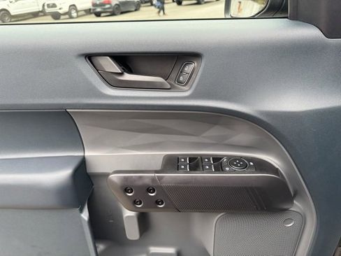 New 2025 Ford Maverick XLT w/ XLT Luxury Package image 13