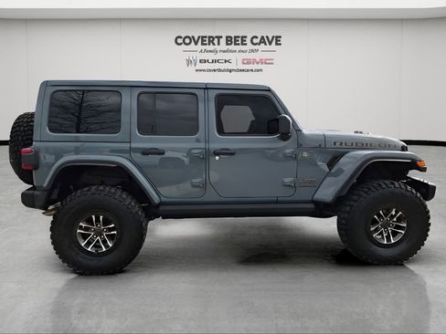 Used 2024 Jeep Wrangler Unlimited Rubicon 392 image 11